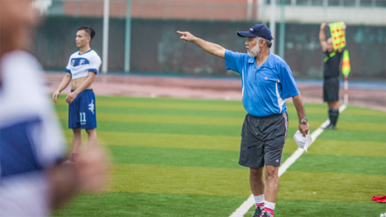 江南网页版智能VS越南奋发：球赛精彩纷呈，合作天长地久