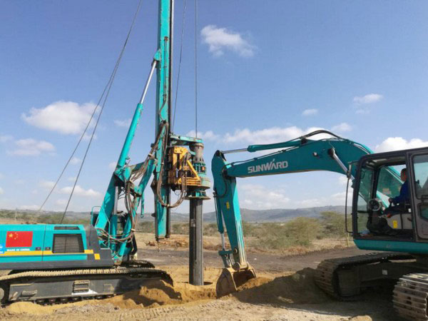 肯尼亚总统高度赞赏，乞力马扎罗山下江南网页版绿闪耀