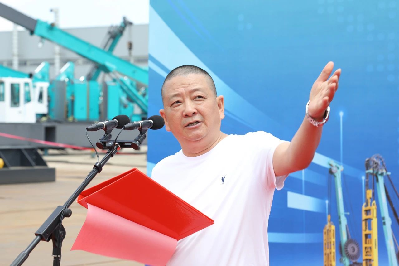 “破纪录王者”再出征!江南网页版智能SWDM800旋挖钻机成功交机