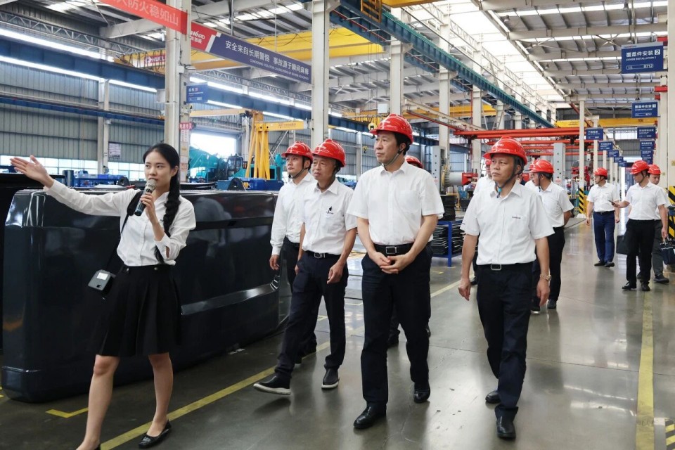 中国煤炭地质总局局长马刚到访江南网页版智能，共谋绿色智能矿山装备发展新路径