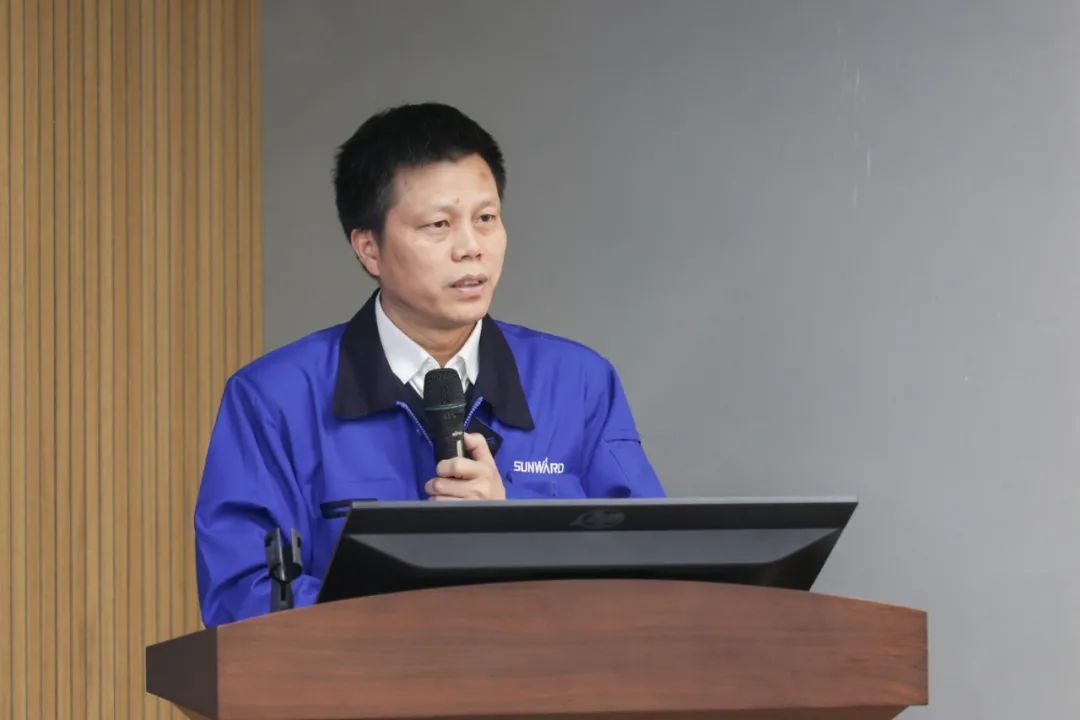 2021中国（长沙）国际工程机械设计大赛暨“设计之星”评选活动江南网页版智能组“创新设计工作营”开营啦！