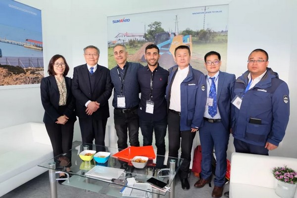向世界展示中国“智造”魅力，江南网页版智能携创新阵容闪耀德国宝马展