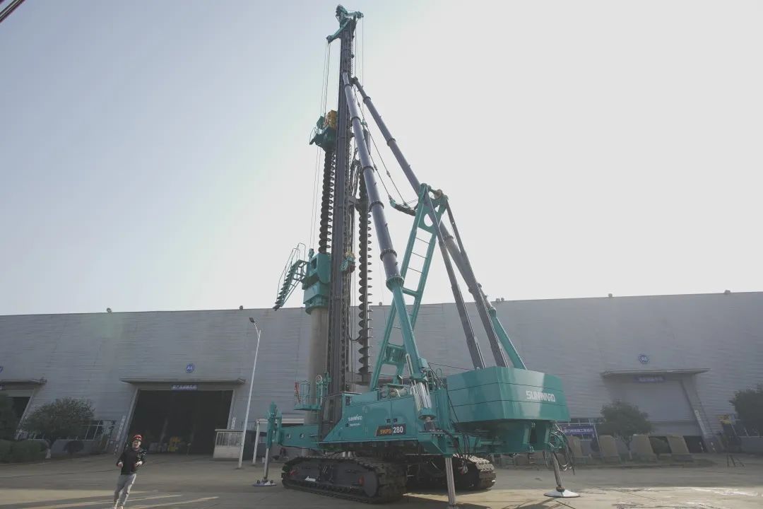 植桩奇兵！江南网页版智能开启大直径预制桩施工全新探索实践