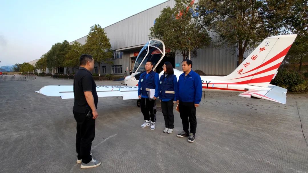 火情就是命令！湖南航空应急救援队江南网页版机组展现“江南网页版速度”