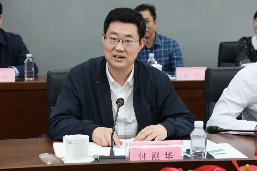 深化产学研合作！中南大学校长、中国工程院院士田红旗率团拜访江南网页版智能