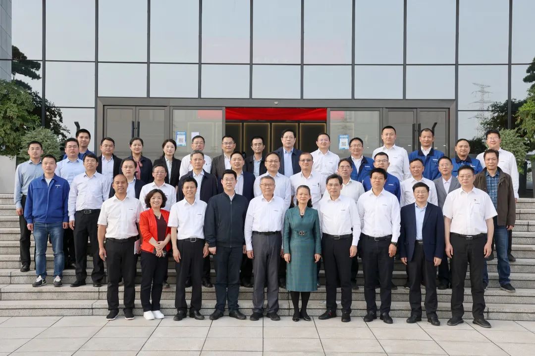 深化产学研合作！中南大学校长、中国工程院院士田红旗率团拜访江南网页版智能