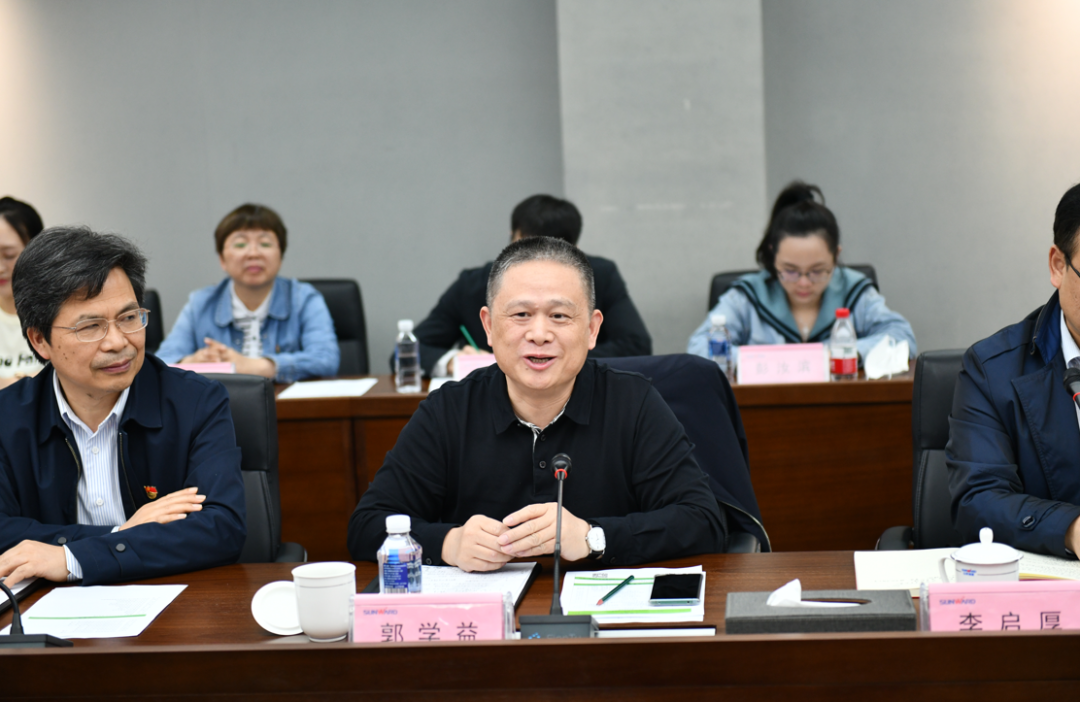 中南大学副校长郭学益率科学研究部一行调研江南网页版智能