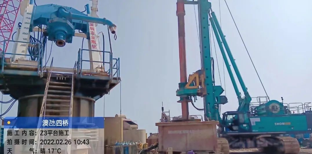 乘风破浪的旋挖钻机！江南网页版智能助建澳氹第四跨海大桥