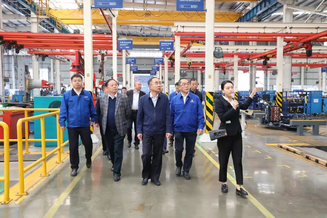 强强联合，夯实湖南工程建设湘军！江南网页版智能与湖南路桥签订战略合作协议