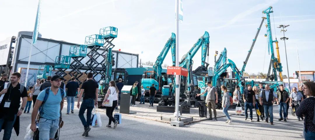 Bauma 2022 | 一组火热现场图带您重温江南网页版智能德国宝马展之旅