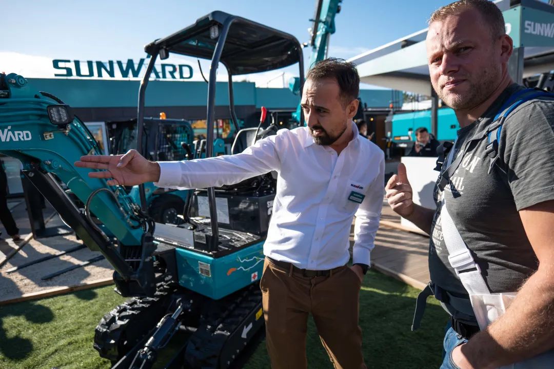 Bauma 2022 | 一组火热现场图带您重温江南网页版智能德国宝马展之旅