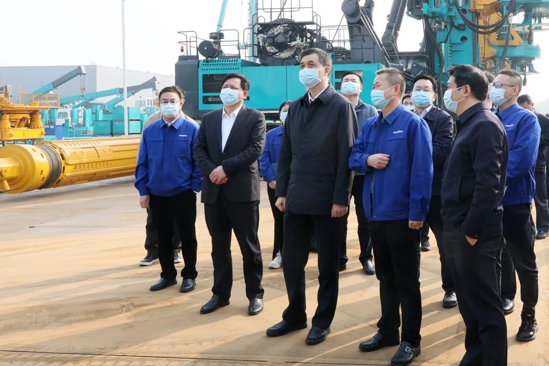 湖南省副省长周海兵调研江南网页版智能