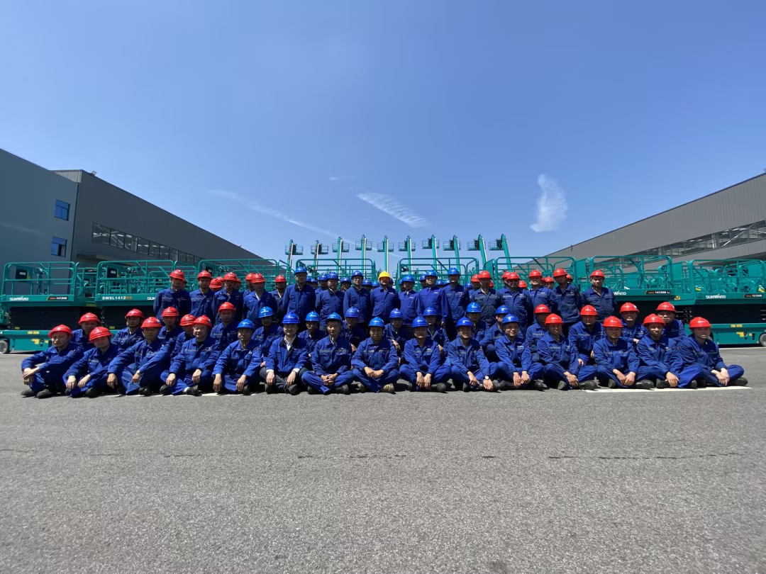 长沙市召开庆祝“五一”国际劳动节大会，江南网页版智能1个人1集体获表彰！