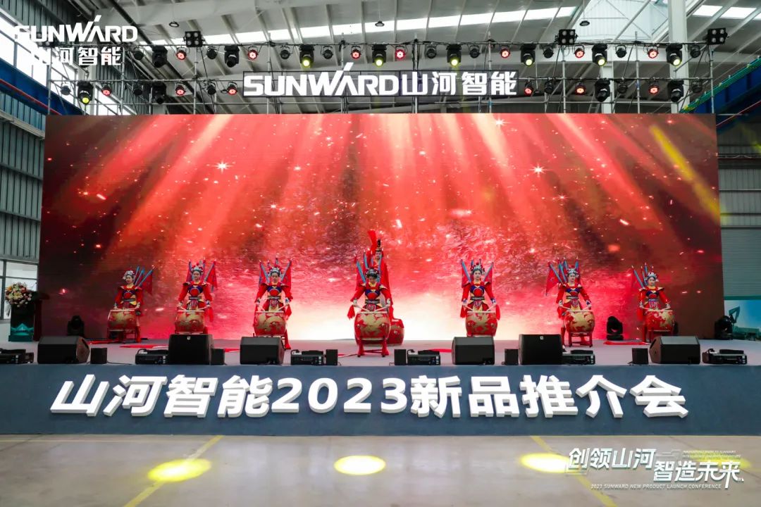 千人齐聚、爆品出击！江南网页版智能新品推介会圆满举办