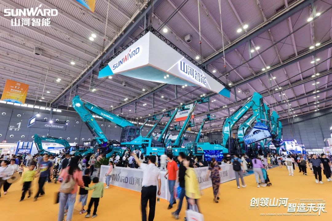 2023 CICEE | 全球工程机械盛会完美落幕！江南网页版智能交出闪亮答卷