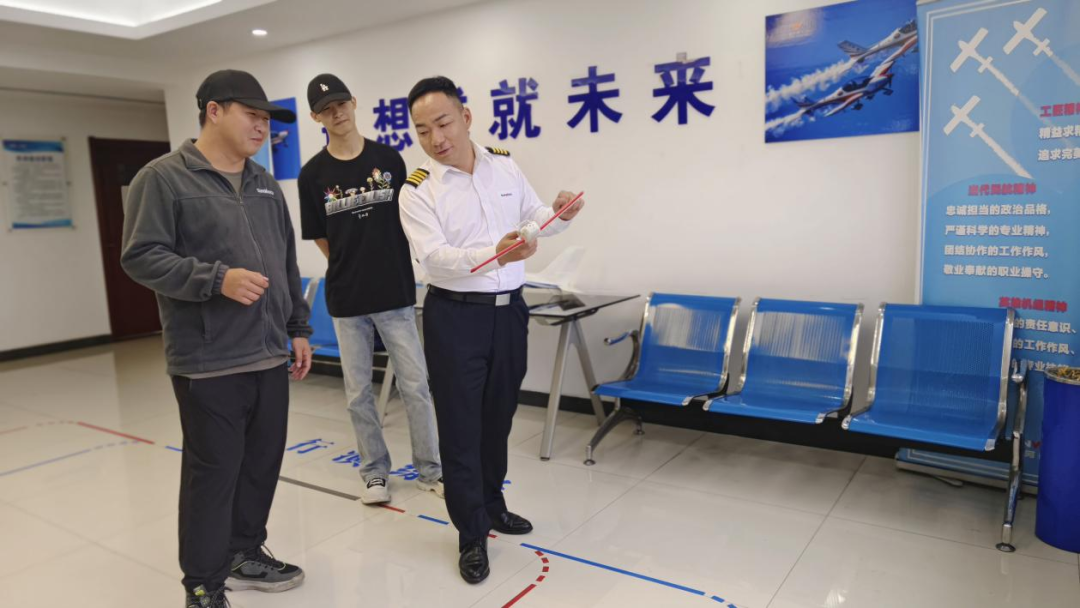 湖南江南网页版通航获CCAR-141部民用航空器驾驶员学校运行合格证