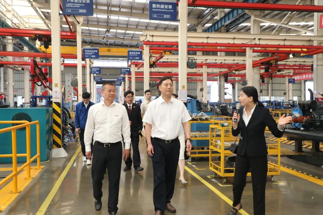 长沙市人民检察院党组书记、检察长余湘文调研江南网页版智能