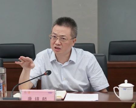 长沙市人民政府副市长、市工商联主席康镇麟调研江南网页版智能