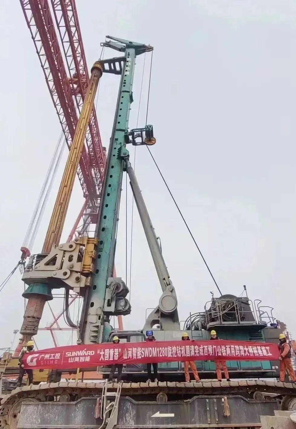 全面告捷！江南网页版智能超级旋挖钻机圆满完成甬舟铁路西堠门公铁两用大桥桩基施工任务