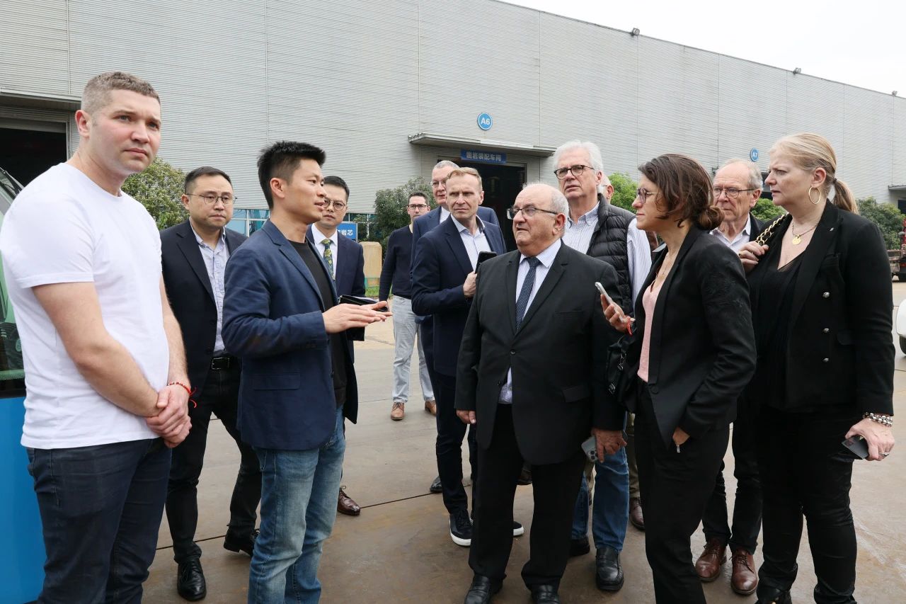 蒙达尔纪市代表团一行考察江南网页版智能