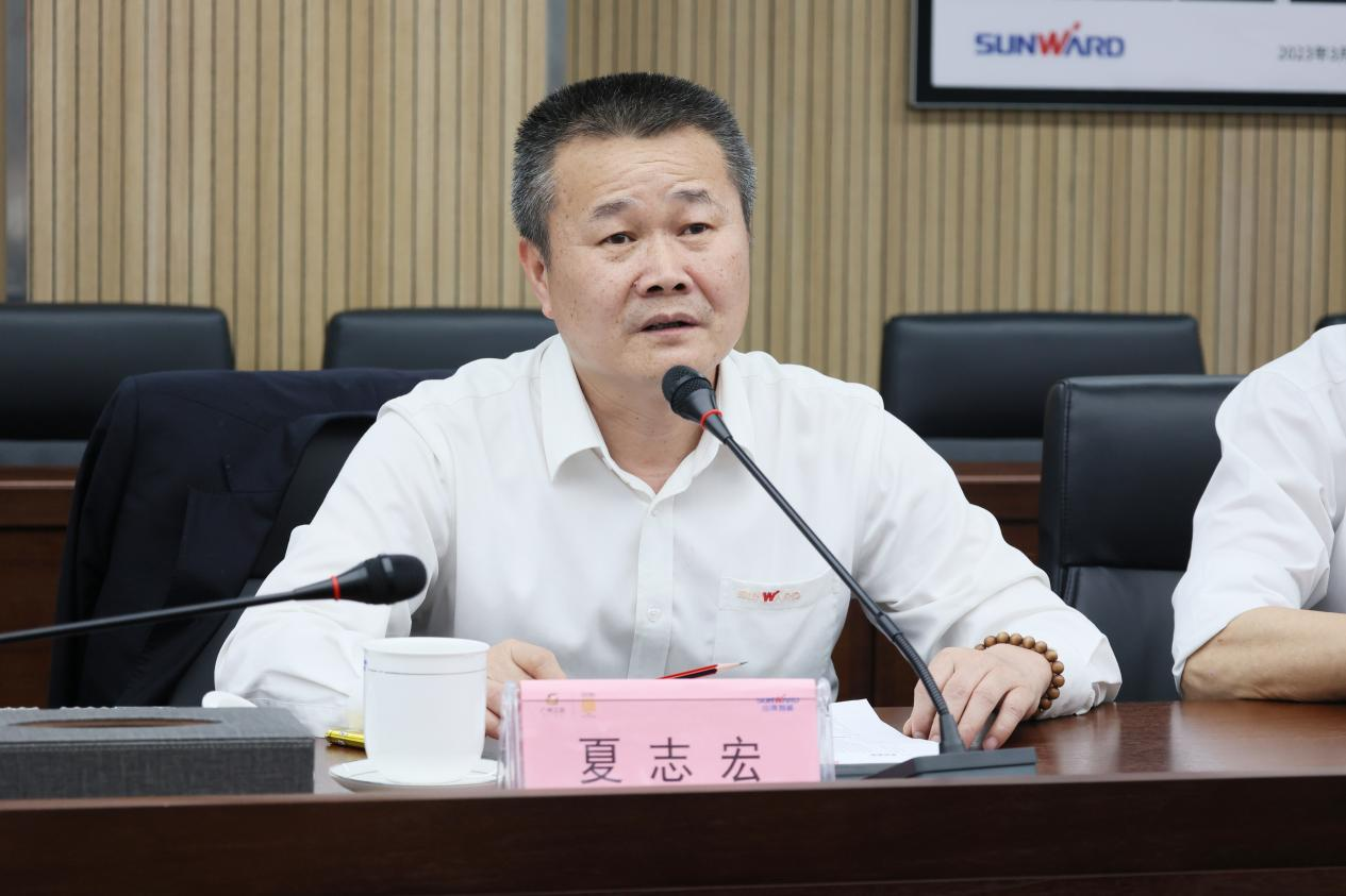 湖南钢铁集团党委书记、董事长李建宇到江南网页版智能调研交流