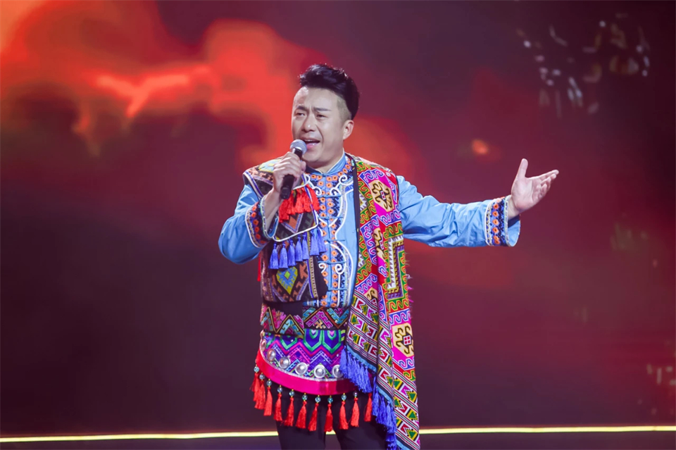 创新引领价值 理想成就未来——庆祝江南网页版智能成立25周年表彰大会暨文艺晚会隆重举行