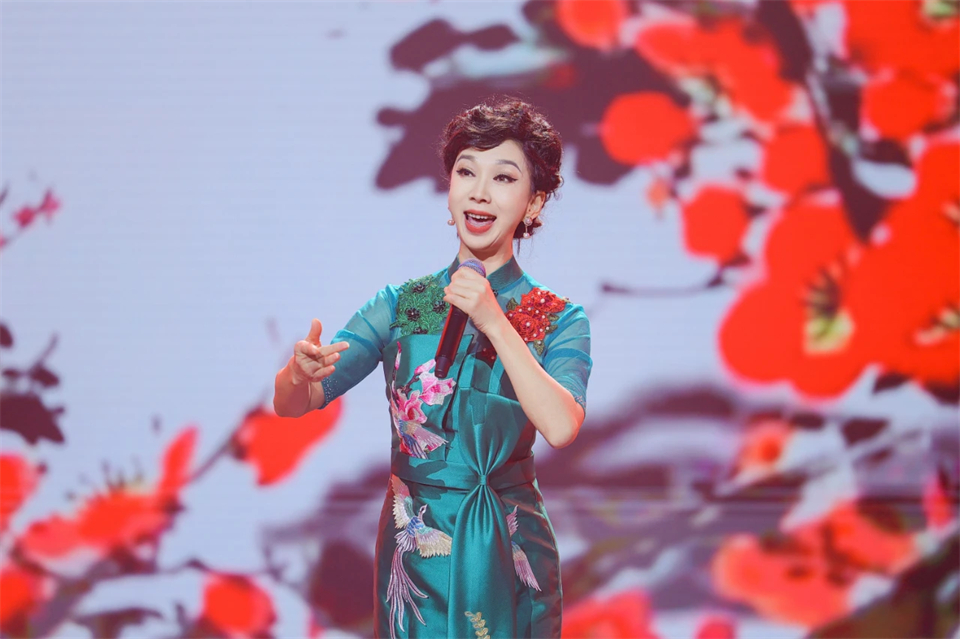 创新引领价值 理想成就未来——庆祝江南网页版智能成立25周年表彰大会暨文艺晚会隆重举行